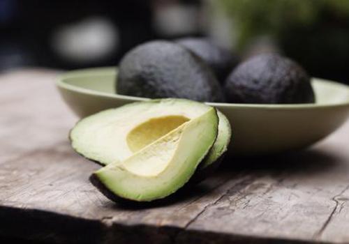 空腹吃牛油果减肥吗