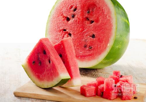 怎样吃西瓜才能不胖