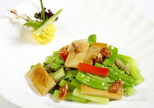 吃芹菜能减肥吗,芹菜可以减肥吗