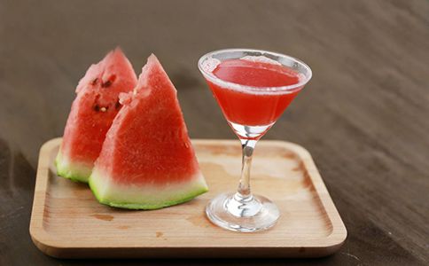 西瓜面膜可以瘦脸吗 瘦脸西瓜面膜做法护肤DIY