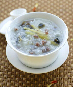 吃什么减肥,夏日减肥美容粥的做法